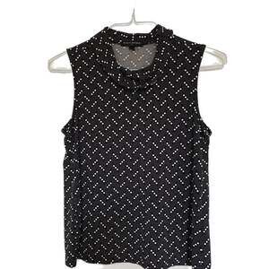 Banana Republic sleeveless black and white top